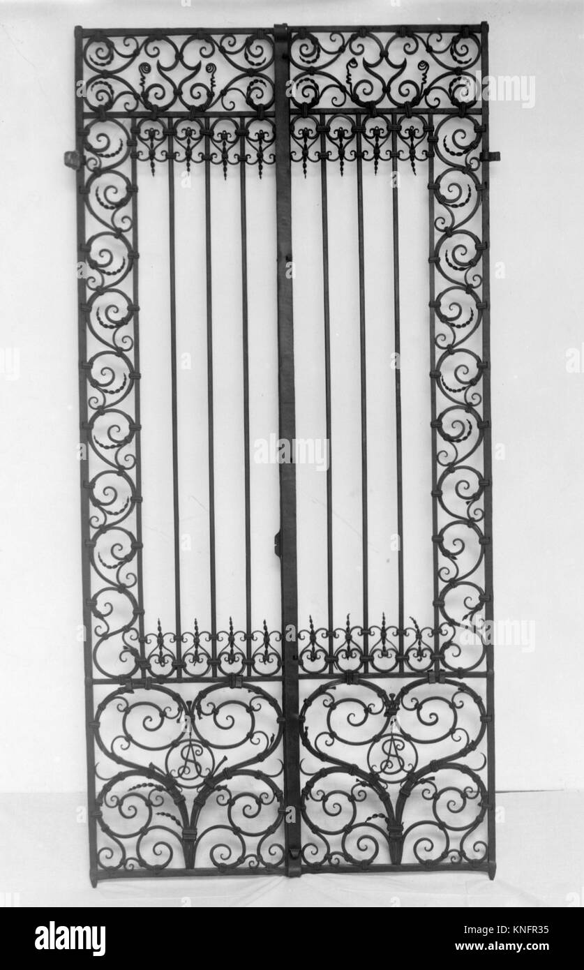 Puertas plegables de una pantalla se reunieron 1212 188945 Norte italiana o  francesa, puertas plegables de una pantalla, del siglo XVII, de 10 pies de  hierro. 1 3/4". ? 58 1/4 pulg. (