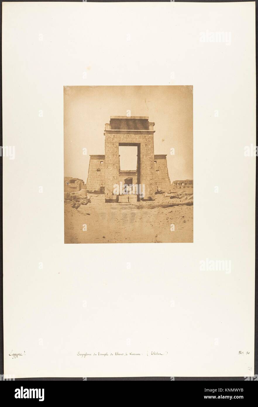 Propylone du Temple de Khons, à Karnac, Thèbes. Artista: Maxime du Camp (Francés, 1822-1894); Fecha: 1849-50; Media: la impresión del papel papel salado Foto de stock