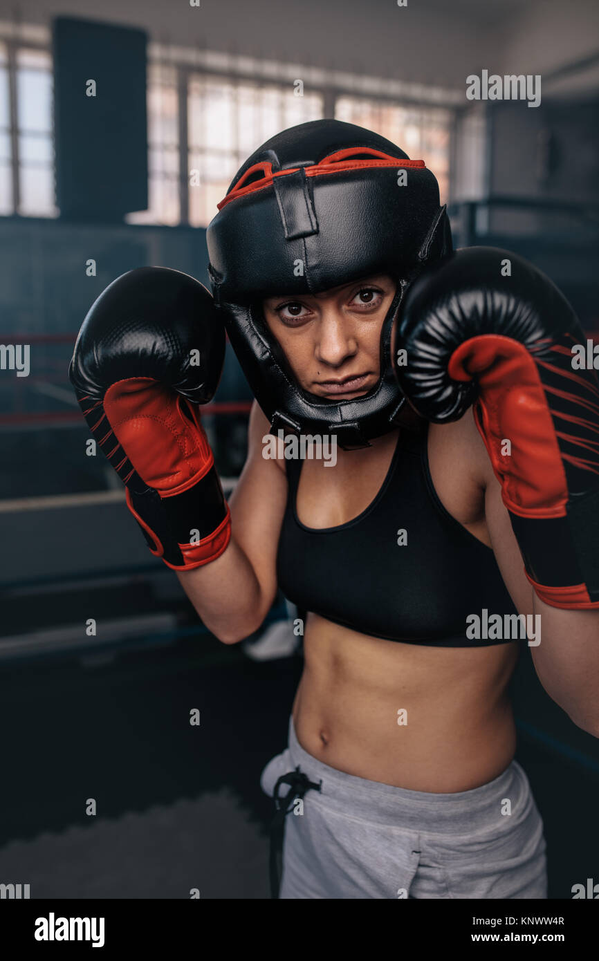 lámpara Escribir Cuidar Boxeo para mujer fotografías e imágenes de alta resolución - Alamy