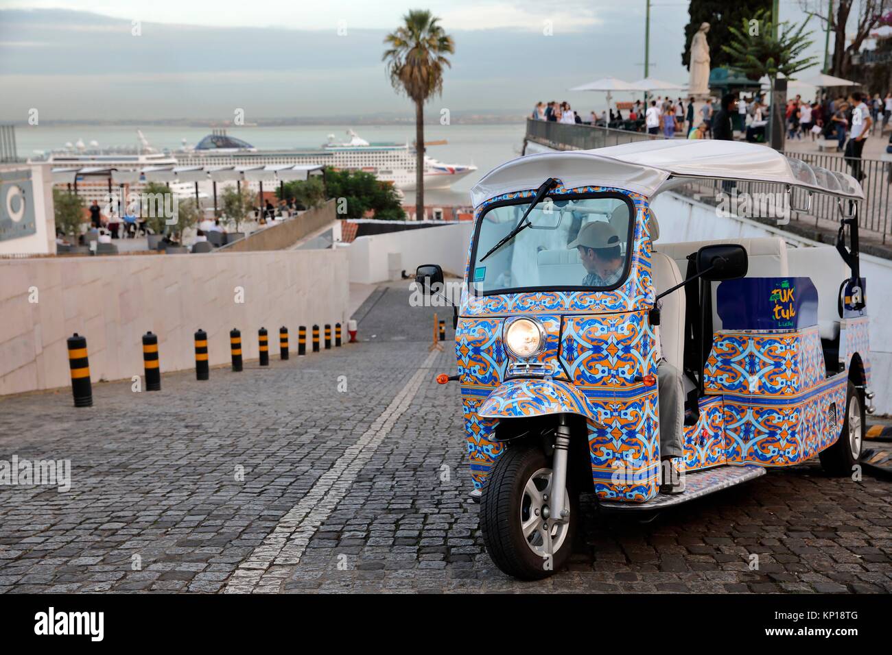 Portugal tricycle fotografías e imágenes de alta resolución - Alamy