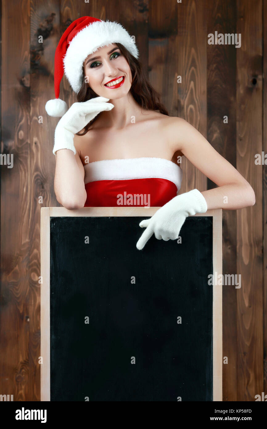 Vestido de santa claus fotografías e imágenes de alta resolución - Alamy Vestido de santa claus fotografías e imágenes de alta resolución - Alamy
