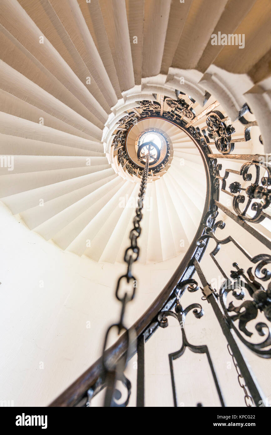 Escalera de caracol, el Old Royal Naval College de Greenwich, Londres, Inglaterra, Gran Bretaña Foto de stock