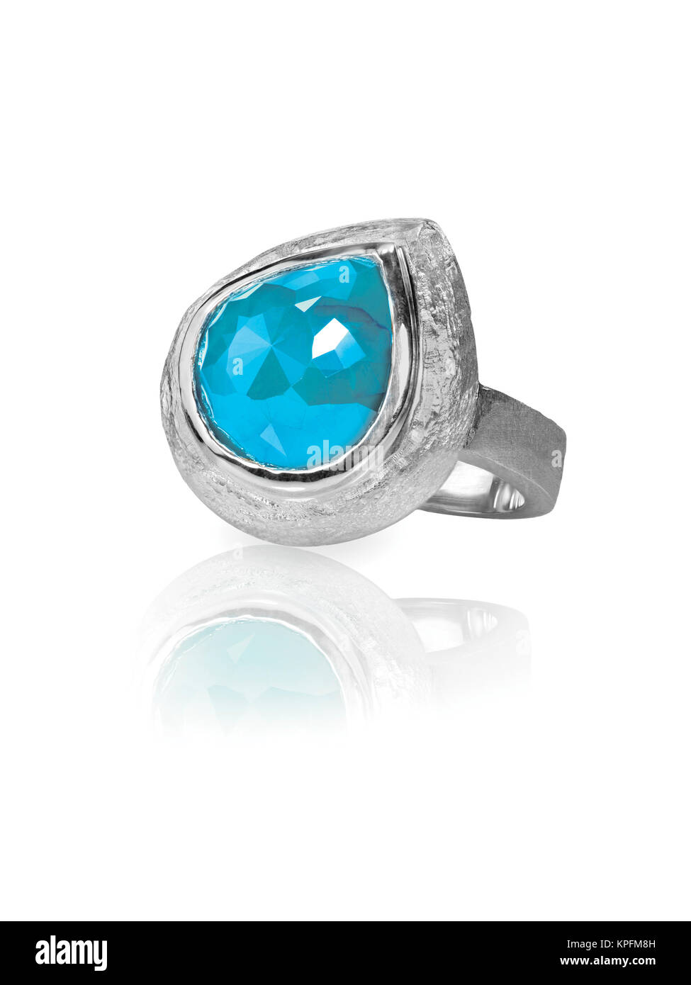 Cojín anillo plata turquesa moda cortar Fotografía de stock - Alamy