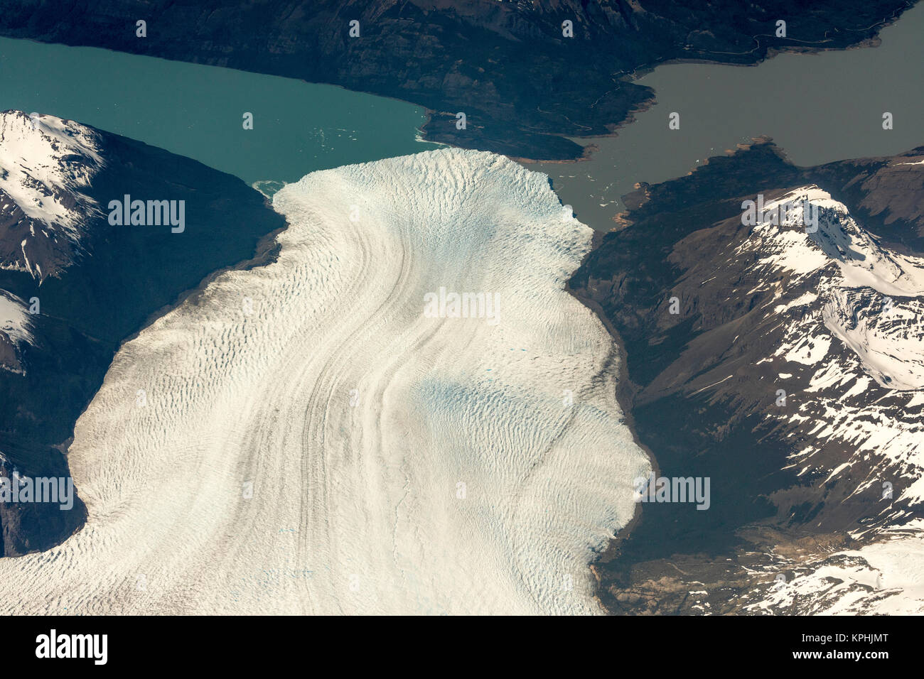 Argentina Del Glaciar Perito Moreno Y El Lago Argentino En La Patagonia Vista Desde El Aire Fotografia De Stock Alamy
