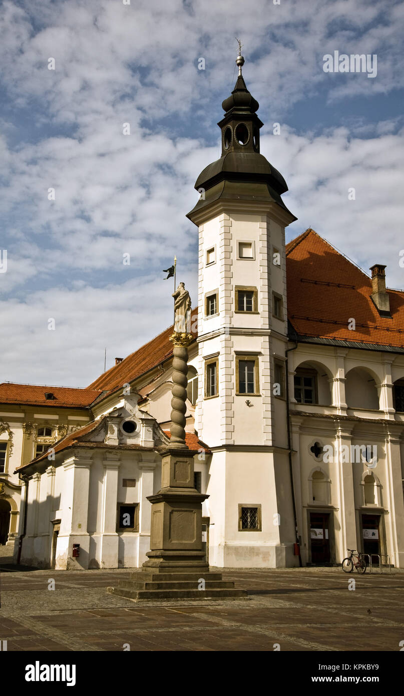 El castillo de la ciudad de Maribor Foto de stock