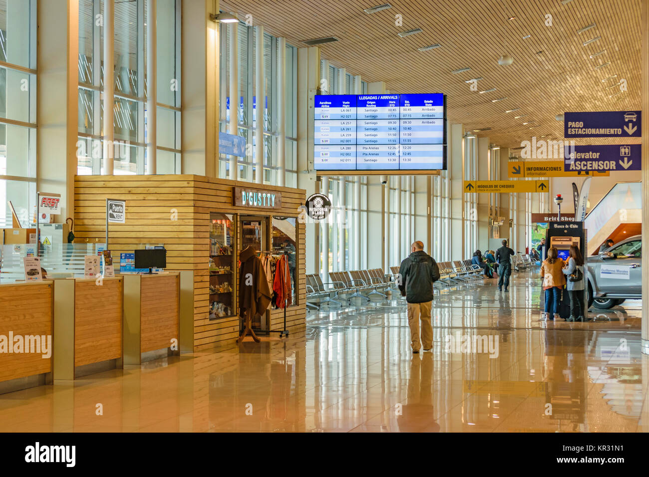Aeropuerto de puerto montt fotografías e imágenes de alta resolución - Alamy