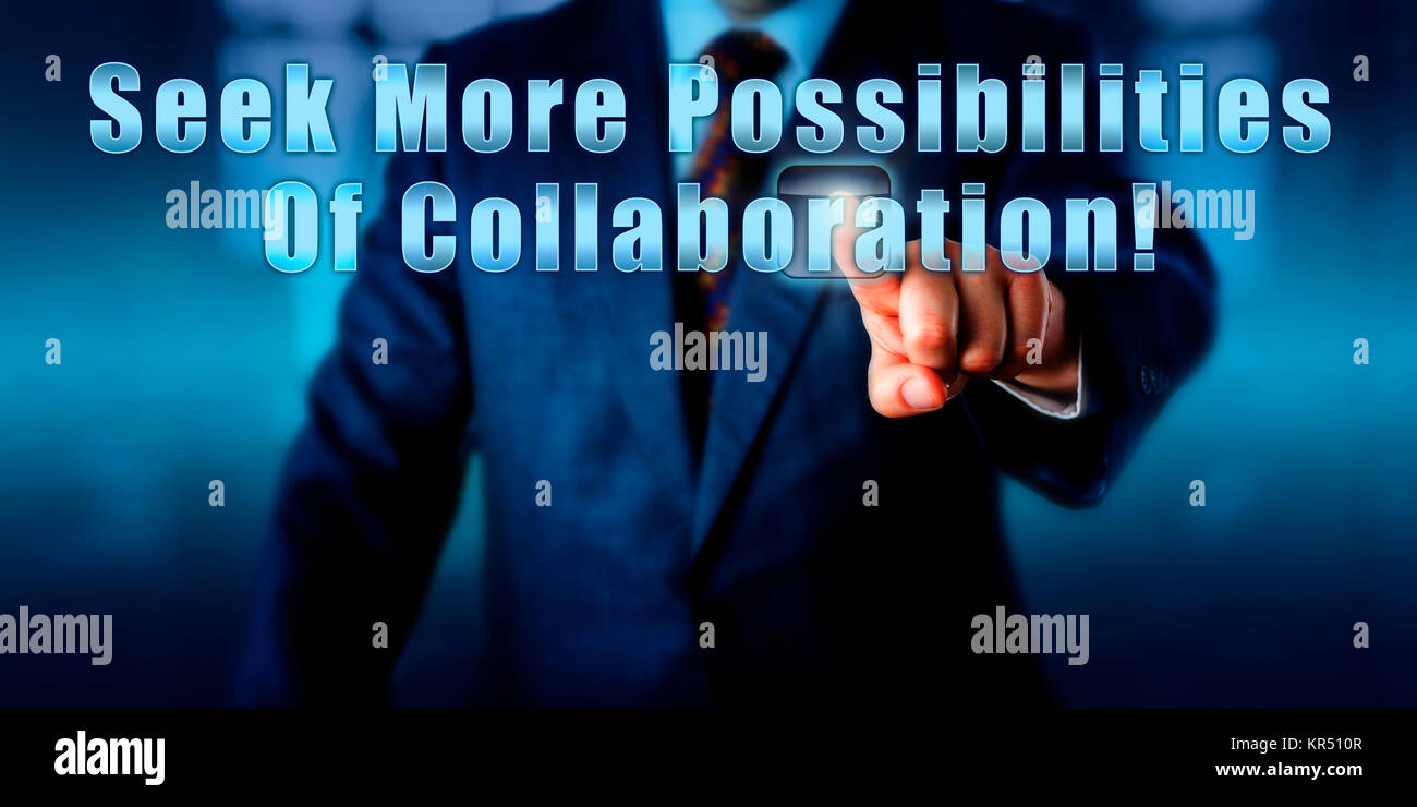 Buscar más posibilidades de colaboración! Foto de stock