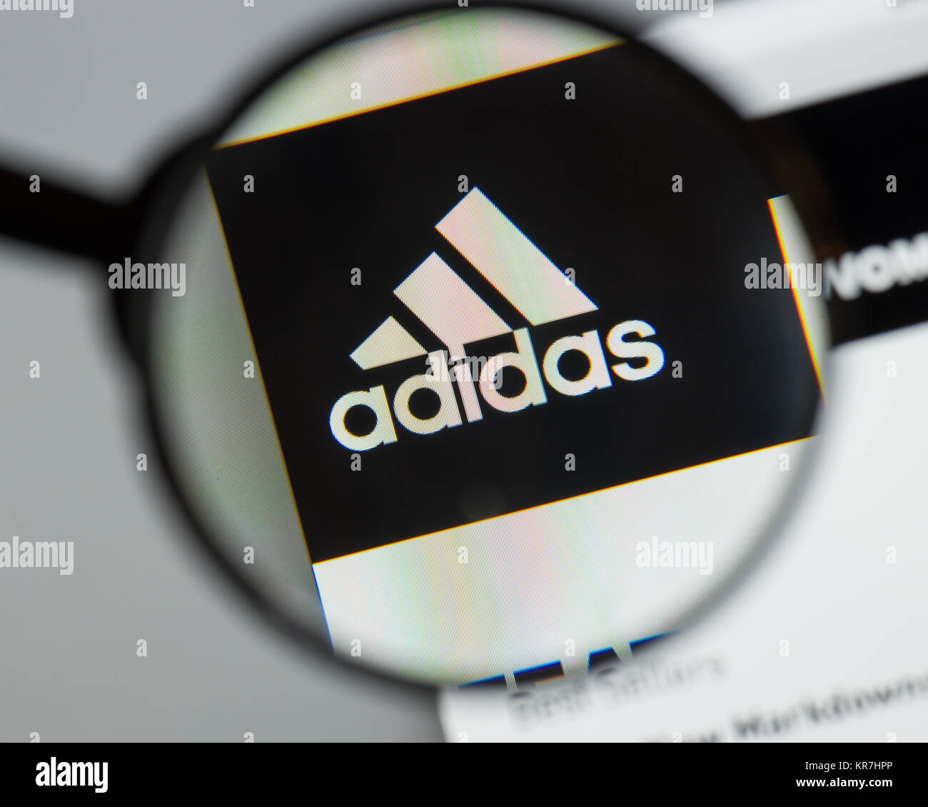 Logo De Adidas Fotos e Imágenes de stock - Página 5 - Alamy