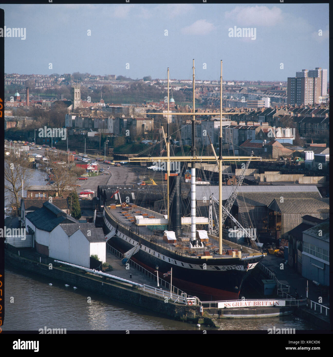 Isambard Kingdom Brunel's steamship la S.S. "Gran Bretaña", que se inició en 1843, cuando fue amarrado en el gran Dique Oeste del puerto flotante en Bristol. Fecha: 1984 Foto de stock