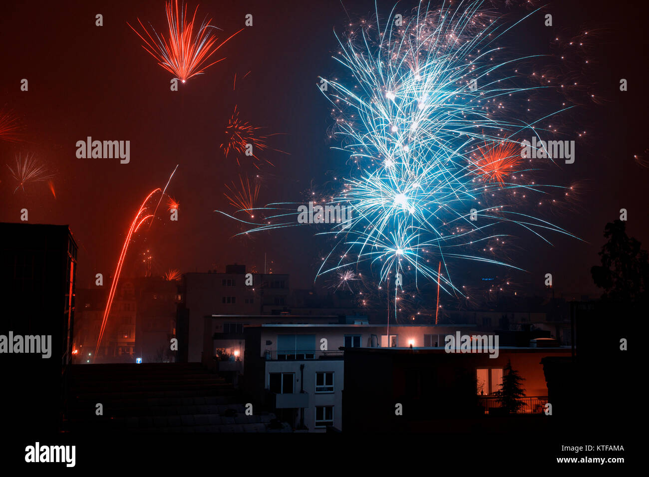 Día de cumpleaños 12 años fotografías e imágenes de alta resolución Alamy Día de cumpleaños 12 años fotografías e imágenes de alta resolución Alamy