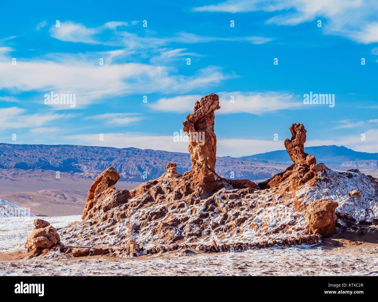 Las Tres Marías Formación, Valle de la Luna (Valle de la luna), en San Pedro  de Atacama, el desierto de Atacama, Región de Antofagasta, Chile,  Sudamérica Fotografía de stock - Alamy