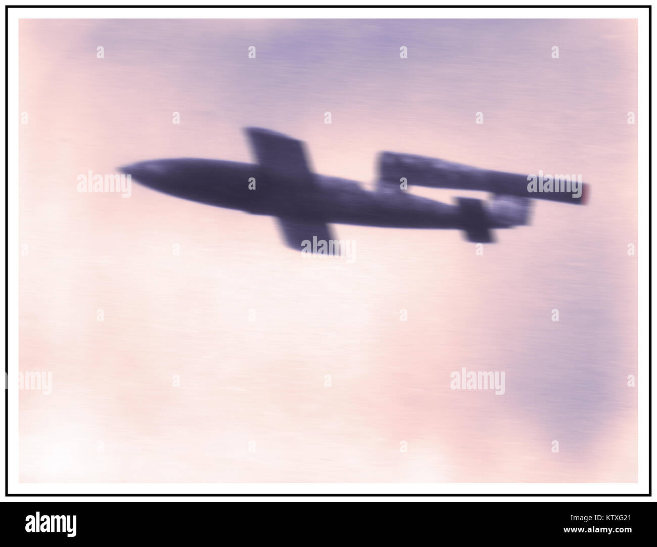 Bomba volante V-1 1944 terror indiscriminado arma utilizada por la Alemania Nazi para bombardear Londres civil Foto de stock