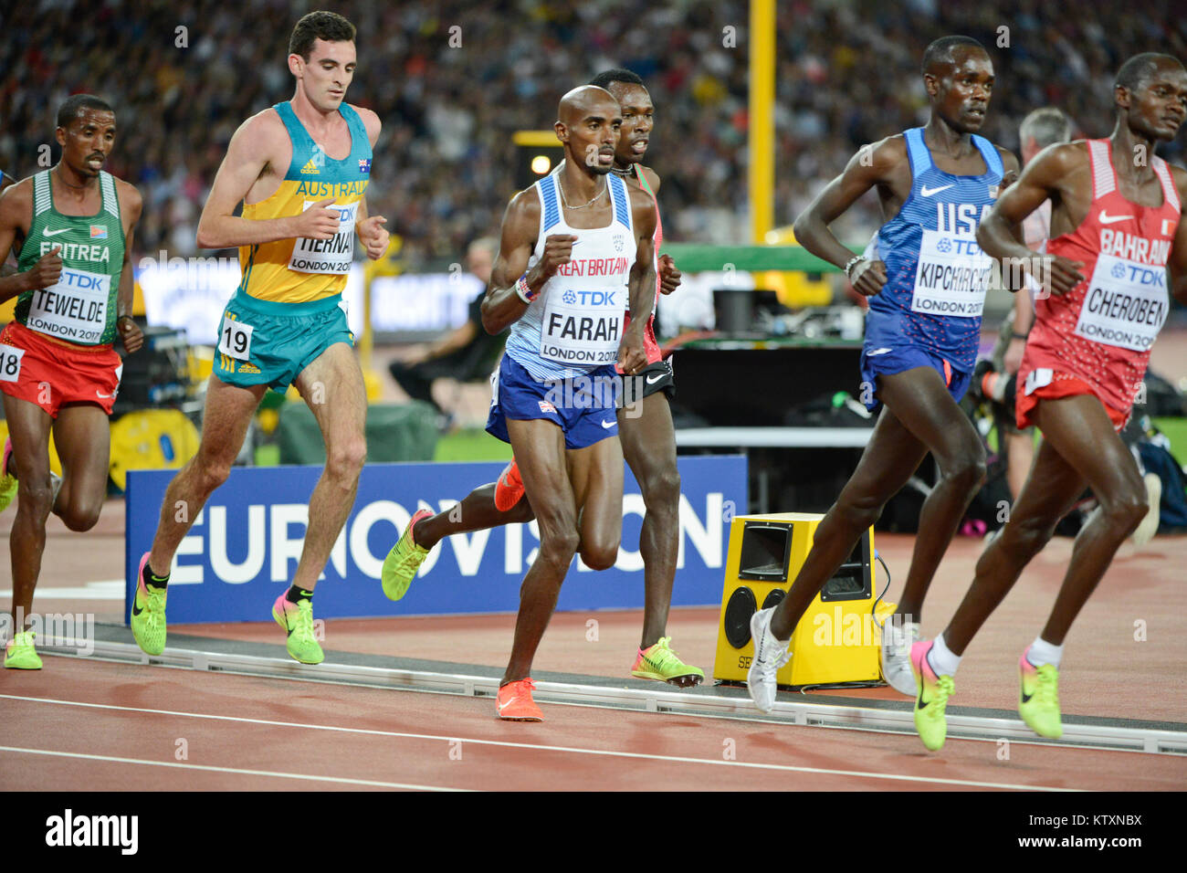 Mo Farah - Medalla de Oro de hombres de 10000 metros - IAAF Campeonato del Mundo Londres 2017 Foto de stock