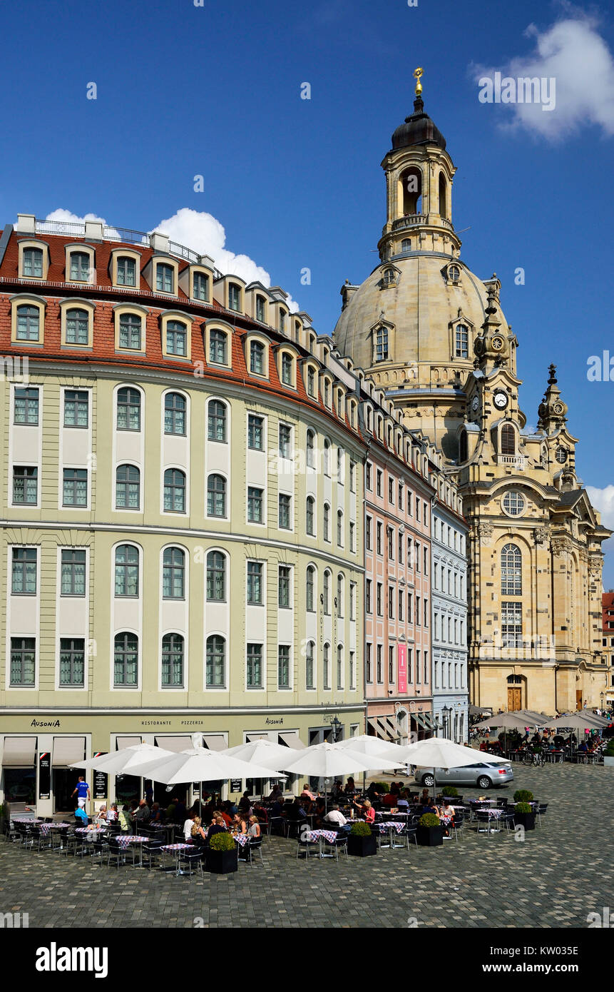 Dresden, Nuevo mercado con la Iglesia de Nuestra Señora, Neumarkt mit Frauenkirche Foto de stock