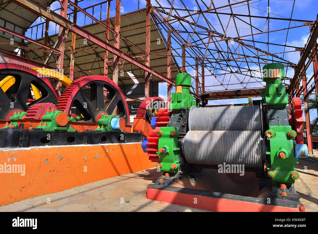 Máquina De Jugo De Caña De Azúcar Fotos e Imágenes de stock - Alamy