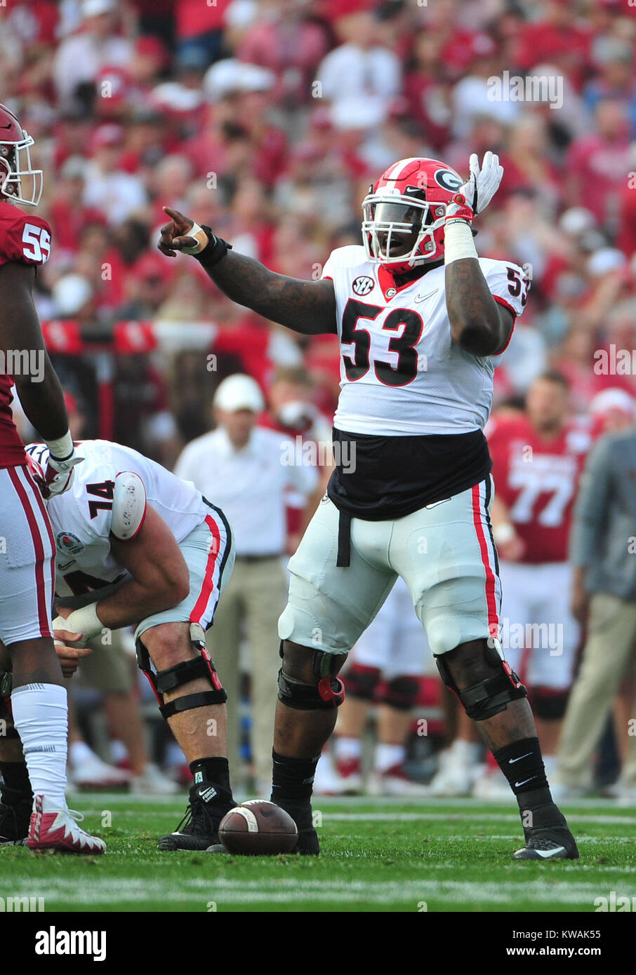 Pasadena, California, USA. 01 ene, 2018. Georgia Bulldogs centro Lamont Gaillard #53 durante el 2018 Rose Bowl en la semi-final del juego entre los Sooners de Oklahoma y Georgia Bulldogs en el Rose Bowl Stadium de Pasadena, CA. John Green/CSM Crédito: Cal Sport Media/Alamy Live News Foto de stock