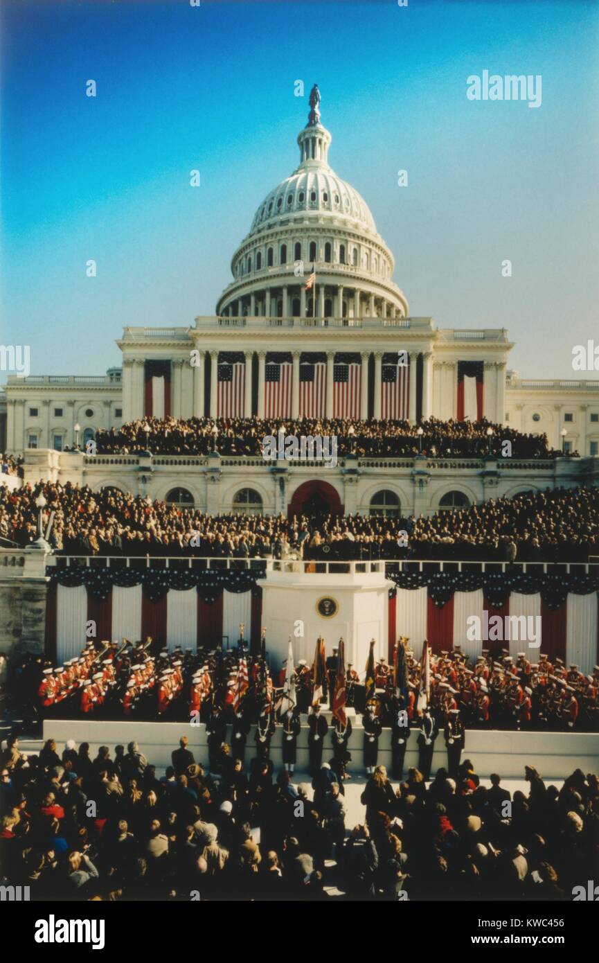 Capitolio de EE.UU. West Front durante la toma de posesión del Presidente William Clinton. El 20 de enero, 1993. (BSLOC 2015 14 80) Foto de stock