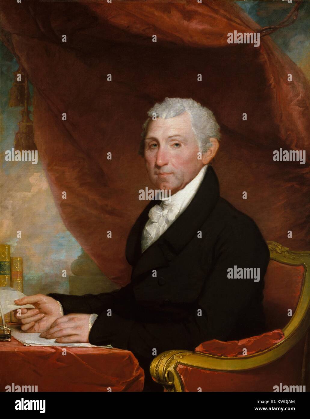 JAMES MONROE, por Gilbert Stuart, 1820-22, la pintura norteamericana, óleo sobre lienzo. El quinto Presidente de los Estados Unidos está representado en un escritorio con libros y papeles, y cortinas rojas (BSLOC_2017_10_113) Foto de stock