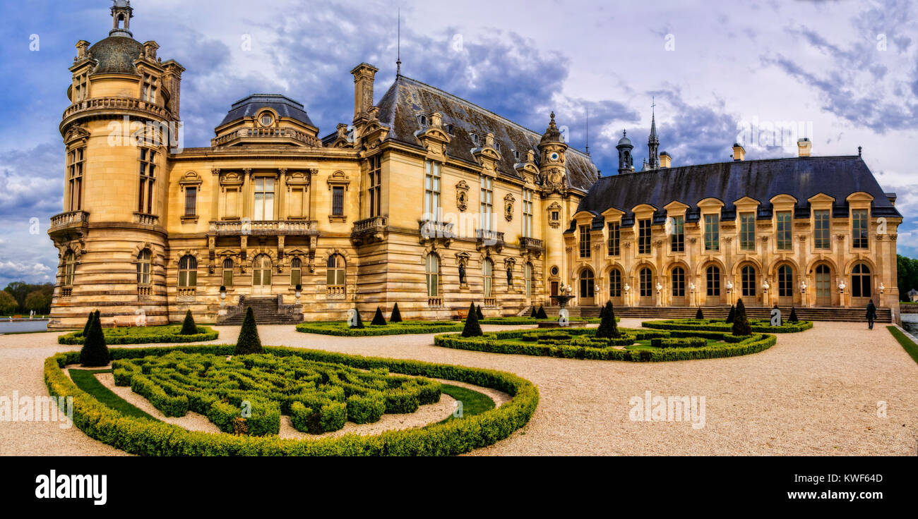 Magnífico Chateau de Chamtilly,ver con jardines,Francia. Foto de stock