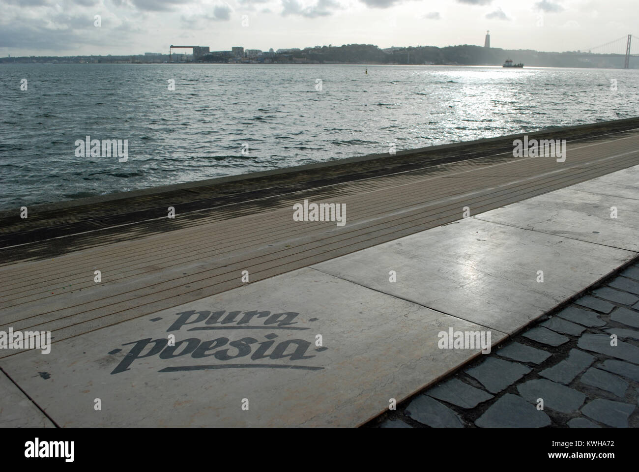 Pura poesia fotografías e imágenes de alta resolución Alamy