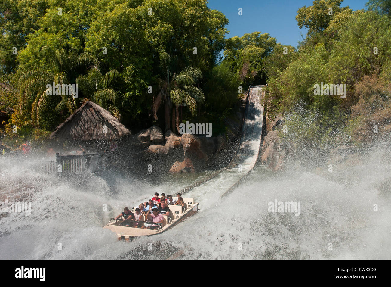 Isla Mágica (parque temático Isla Mágica), Iguazu atracción - rápido descenso y salpicaduras, Sevilla, en la región de Andalucía, España, Europa Foto de stock