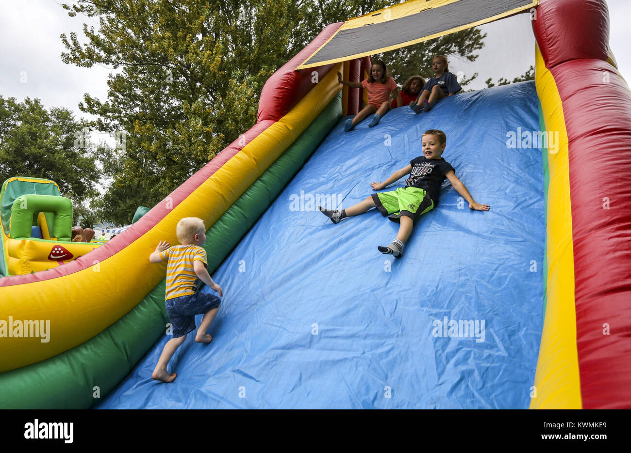 Paseos inflables fotografías e imágenes de alta resolución - Página 4 -  Alamy