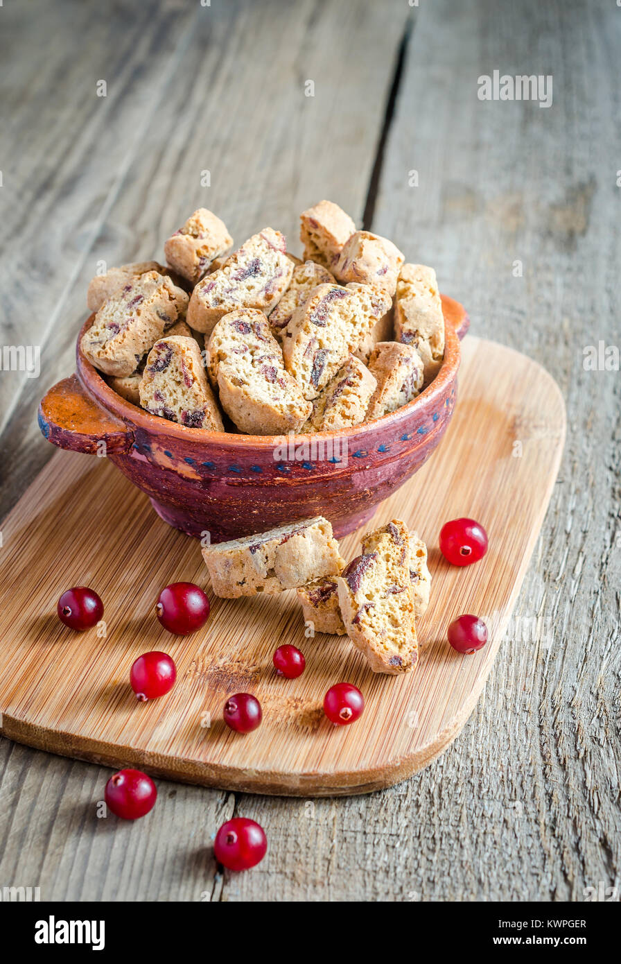 Biscotti con los arándanos secos Foto de stock