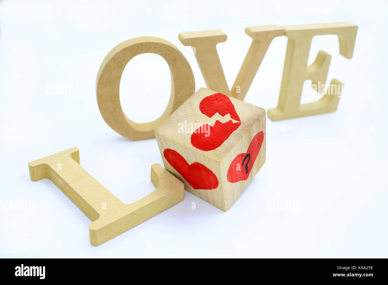 El corazón de don y amor cordiforme palabras en el día de San Valentín Foto de stock