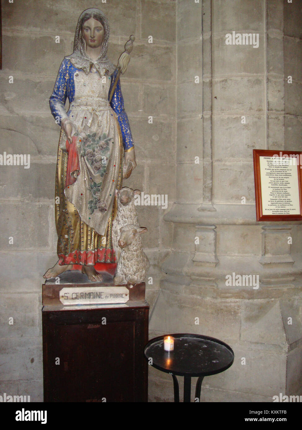 Auch, cathédrale, estatua de Sainte Germaine de Pibrac Fotografía de