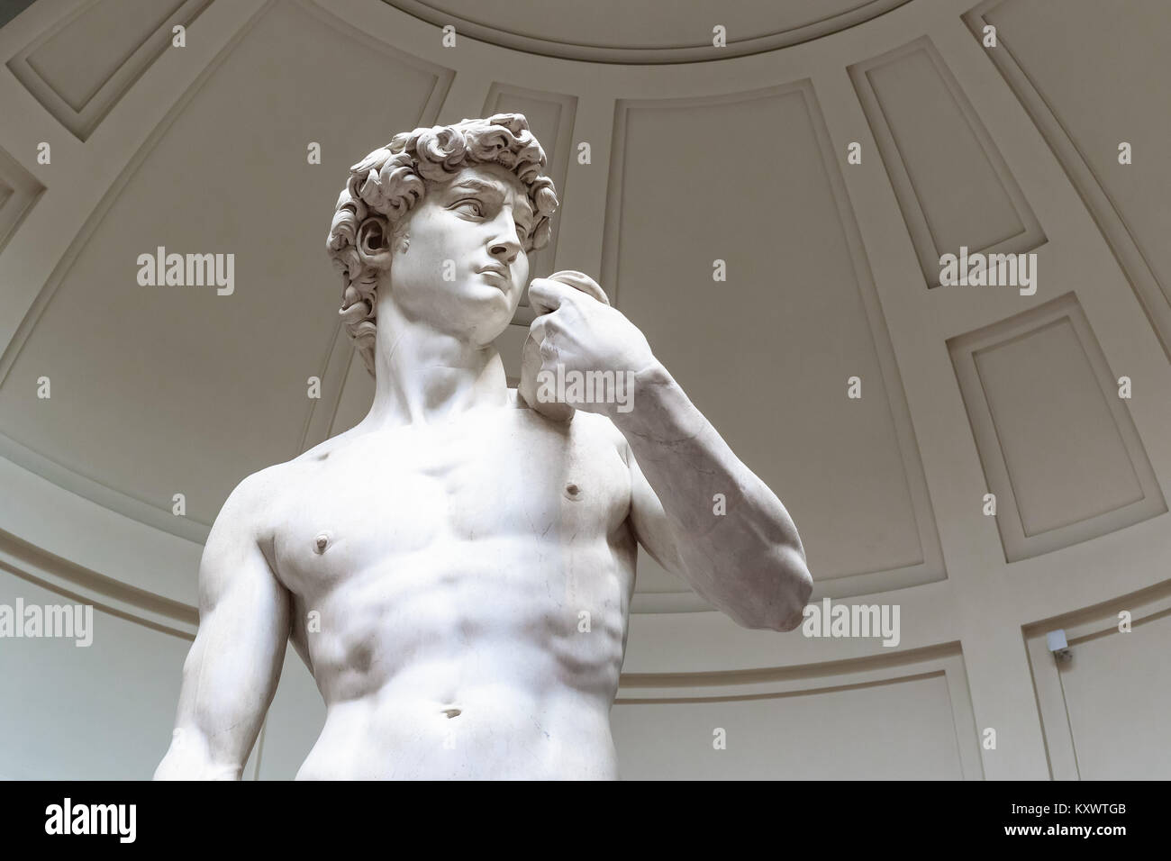Italia, Florencia - Noviembre 28, 2017 - La estatua del David de Michelangelo en Florencia, Italia. Foto de stock
