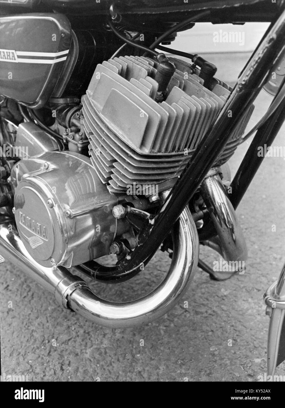 Yamaha YDS6 doble cilindro 250cc moto de dos tiempos, 1960 1970 Fotografía  de stock - Alamy