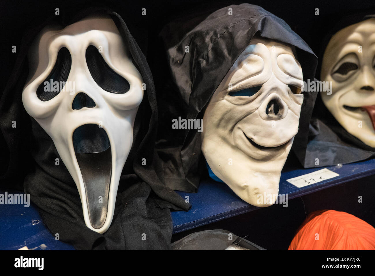 Caras de miedo de halloween fotografías e imágenes de alta resolución -  Alamy