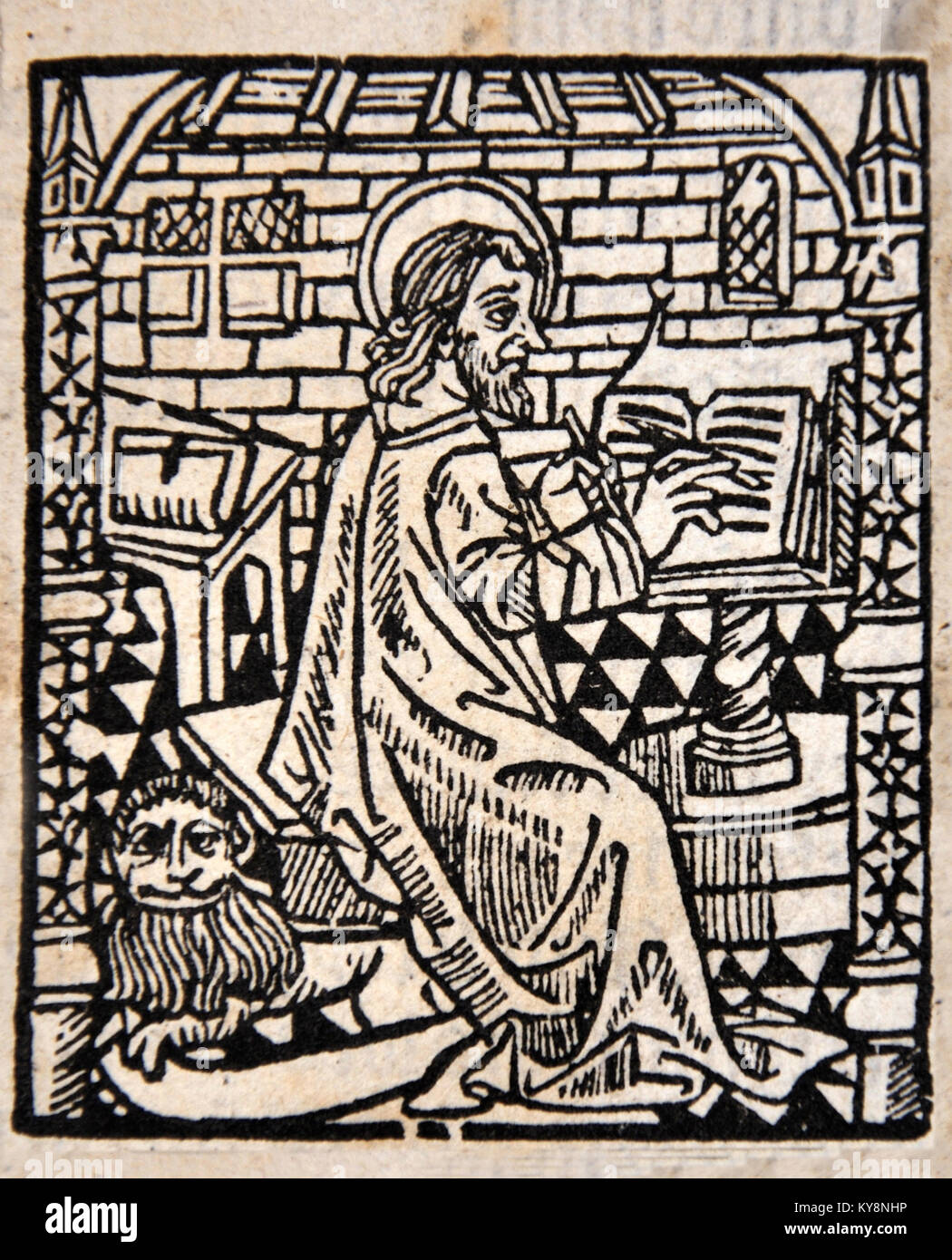 Ilustración de un scribe desde una página de título en William Tyndale's 1538 edición del Nuevo Testamento en inglés, el cual mostró el texto en inglés y Erasmus' el texto latino. A partir de la colección de Libros Raros de láminas en Dunedin, Nueva Zelanda. Foto de stock