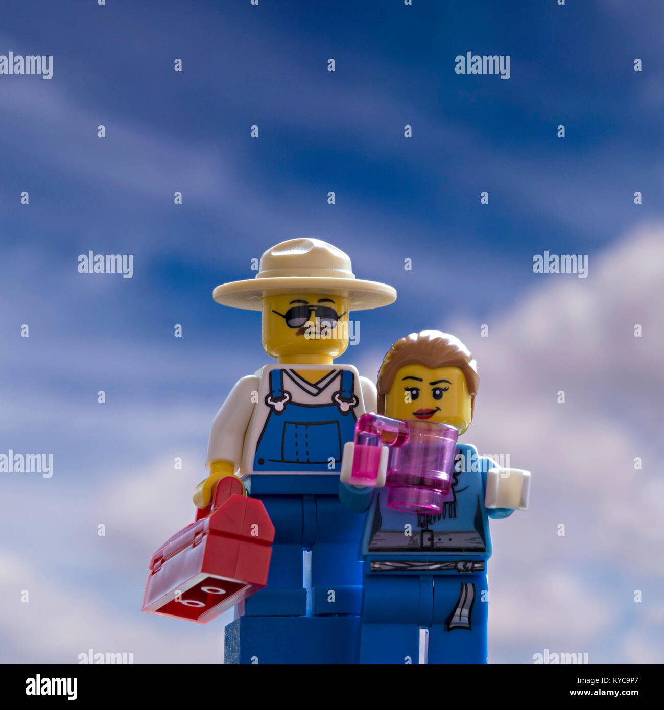 El esposo y la esposa pueblo lego minifigures Foto de stock