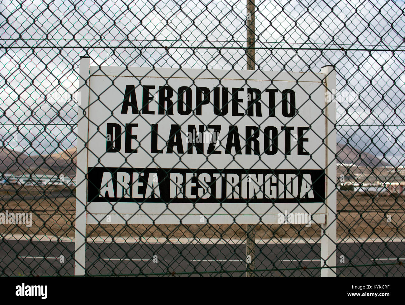 Zona restringida a firmar, al aeropuerto de Arrecife, Lanzarote, Islas Canarias, España. Foto de stock