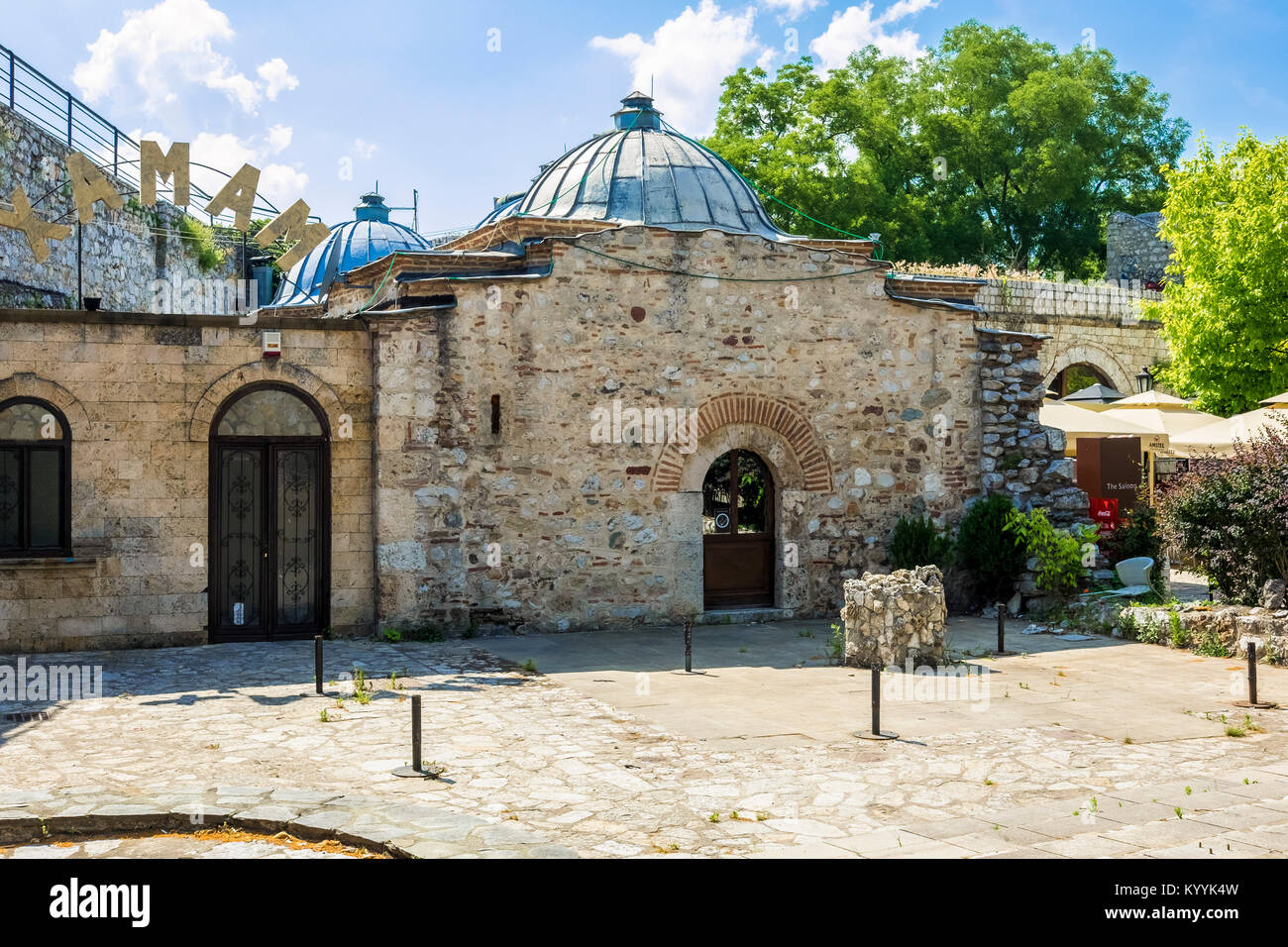 El antiguo Hamam (baño turco), ahora un restaurante, en la fortaleza de Nis, Nis, Serbia Foto de stock