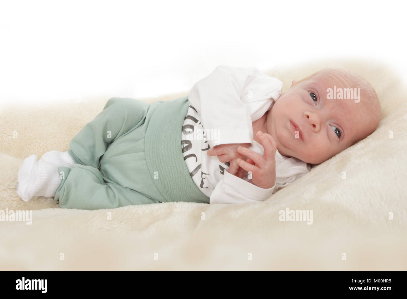 7 Semanas De Edad El Bebe Prematuro Diminuto Bebe Fotografia De Stock Alamy