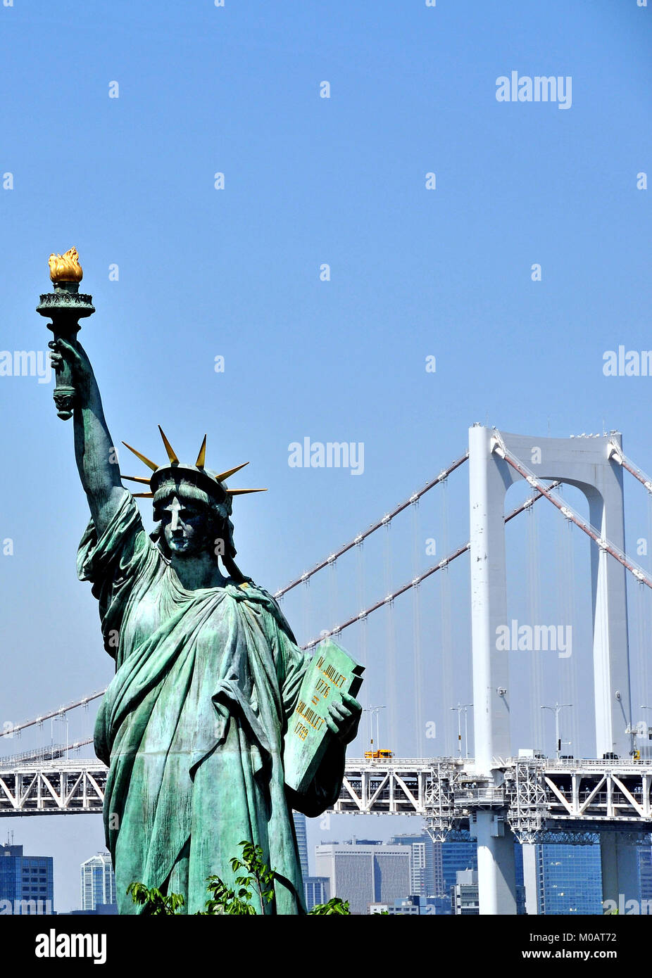 Replica De La Estatua De La Libertad Fotos E Imagenes De Stock Alamy Replica De La Estatua De La Libertad Fotos E Imagenes De Stock Alamy