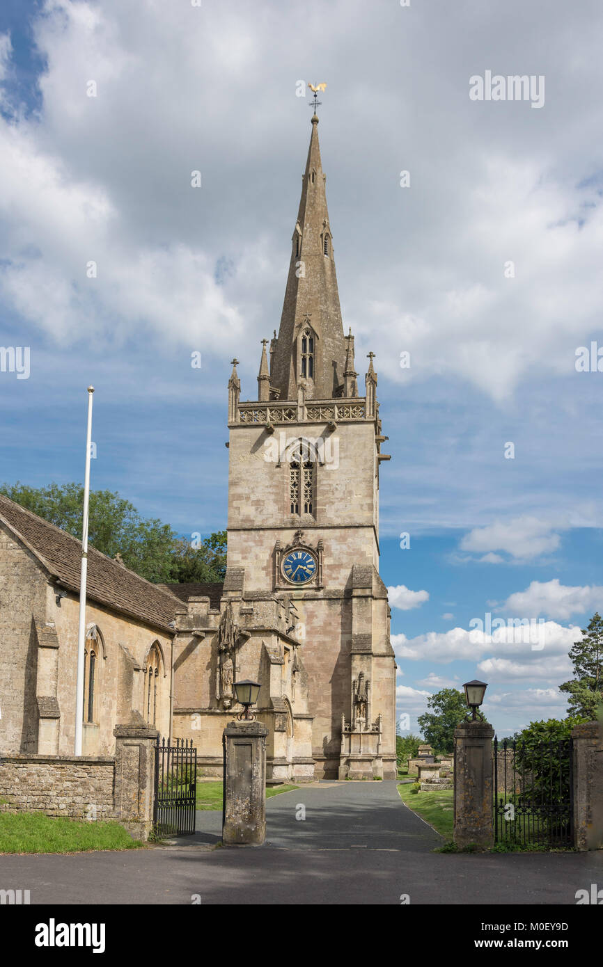 La Iglesia de San Bartolomé, Plaza de la Iglesia, Corsham, Wiltshire, Inglaterra, Reino Unido Foto de stock