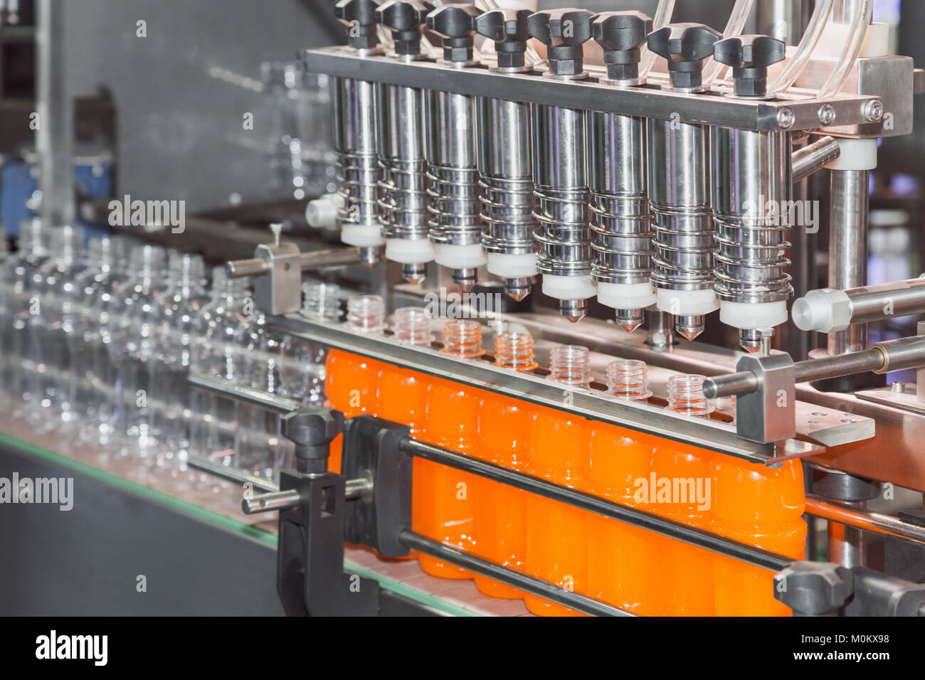 Fábrica De Jugo De Naranja Fotos e Imágenes de stock - Alamy
