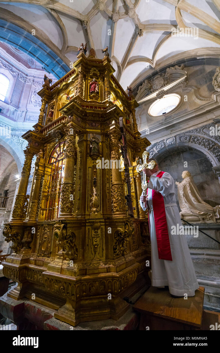 Lignum Crucis , el mayor trozo supérstite de la Verdadera Cruz., el