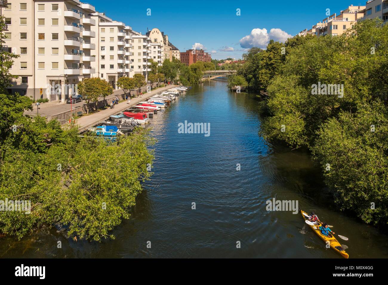 Estocolmo,Suecia, distrito de Norrmalm, a lo largo de la Sjo Klara Canal Foto de stock