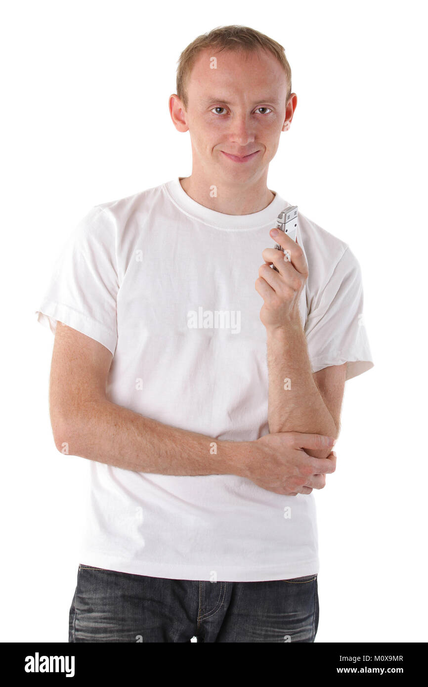 Hombre sonriendo con un dictáfono aislado en blanco. Serie Foto de stock