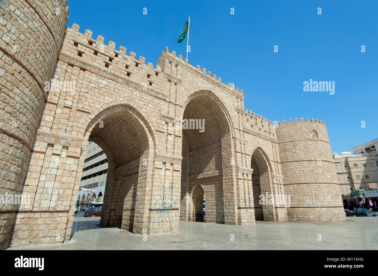 Puerta de Makkah en casco antiguo de la ciudad de Jeddah, Arabia Saudita Foto de stock