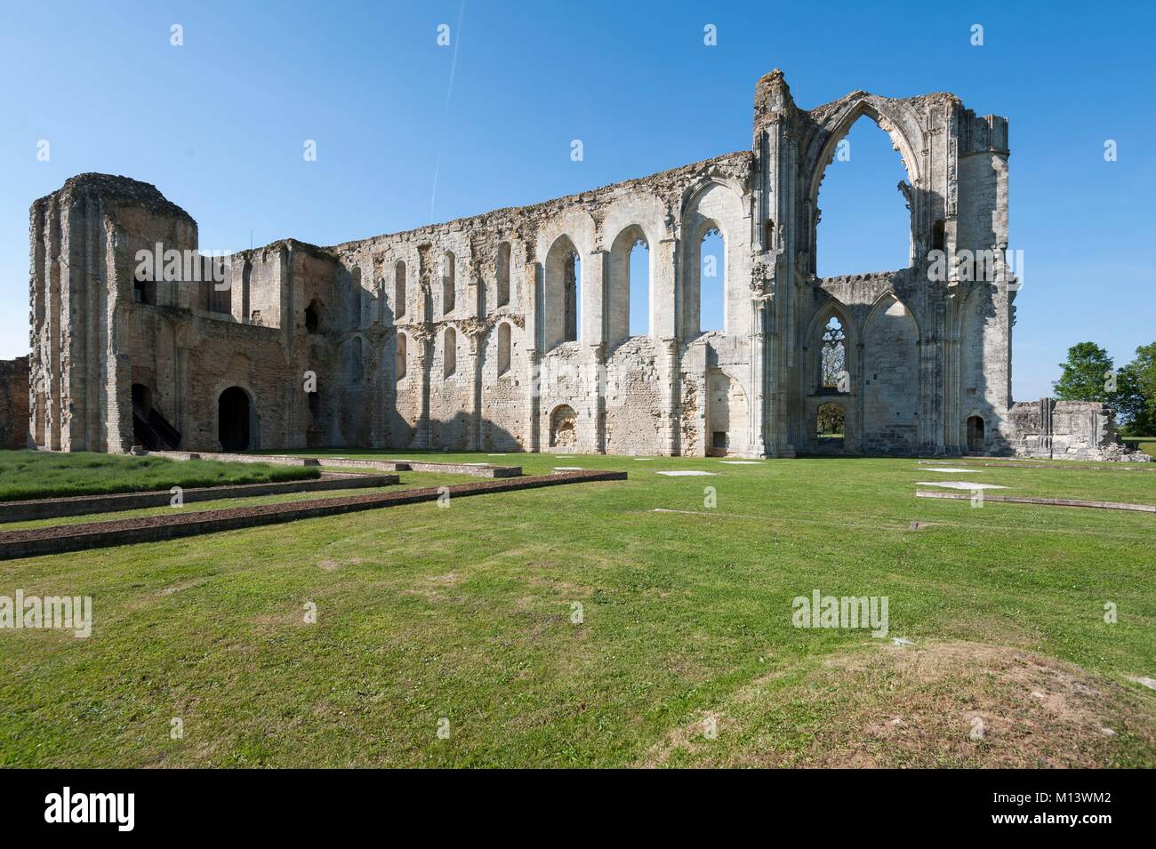 Francia, Vendée, Maillezais, la Abadía de Saint Pierre de Maillezais convierten en 1317 a una catedral Foto de stock