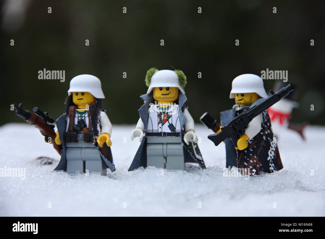 LEGO los soldados alemanes en la segunda guerra mundial uniforme de  invierno Fotografía de stock - Alamy