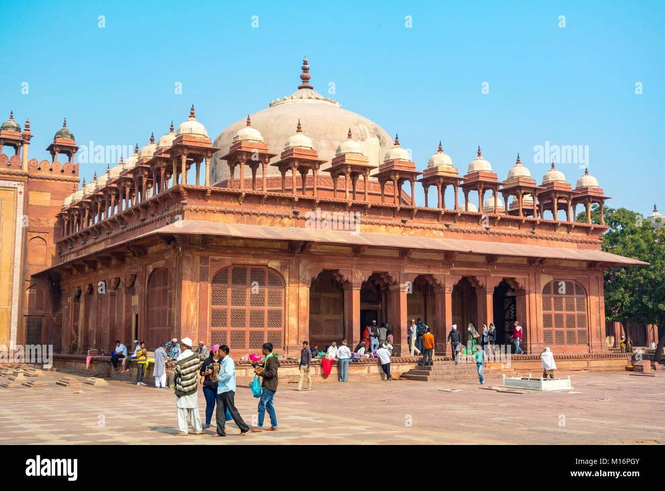 fatehpur sikri, Uttar Pradesh, Agra, India, 27th de enero, 2017: La arquitectura de la Tumba del Khan del Islam Foto de stock