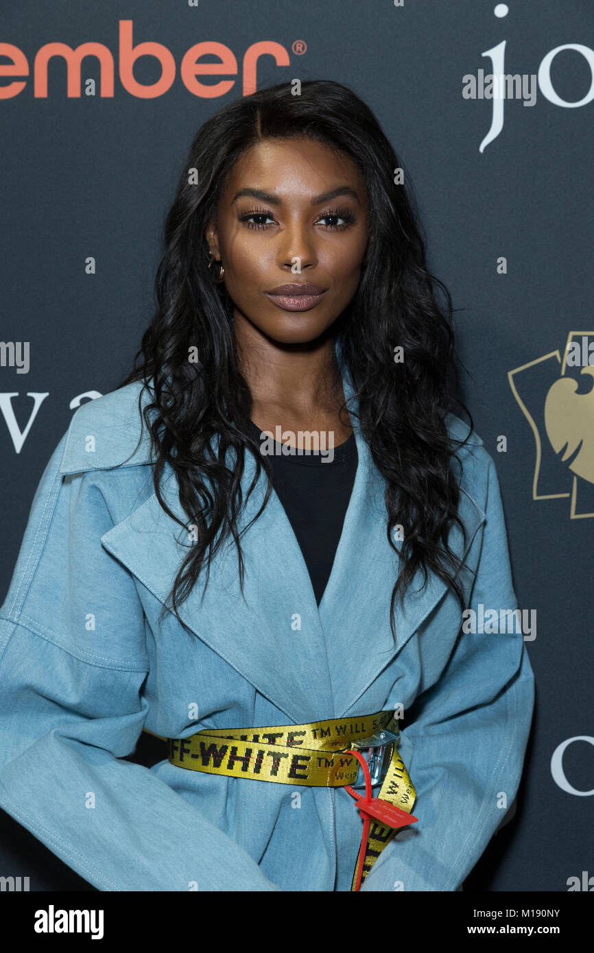 New York, NY - 27 de enero de 2018: Diniz llevar por Rask y correa por Off White atiende Varvatos fiesta de lanzamiento de la campaña de anuncios