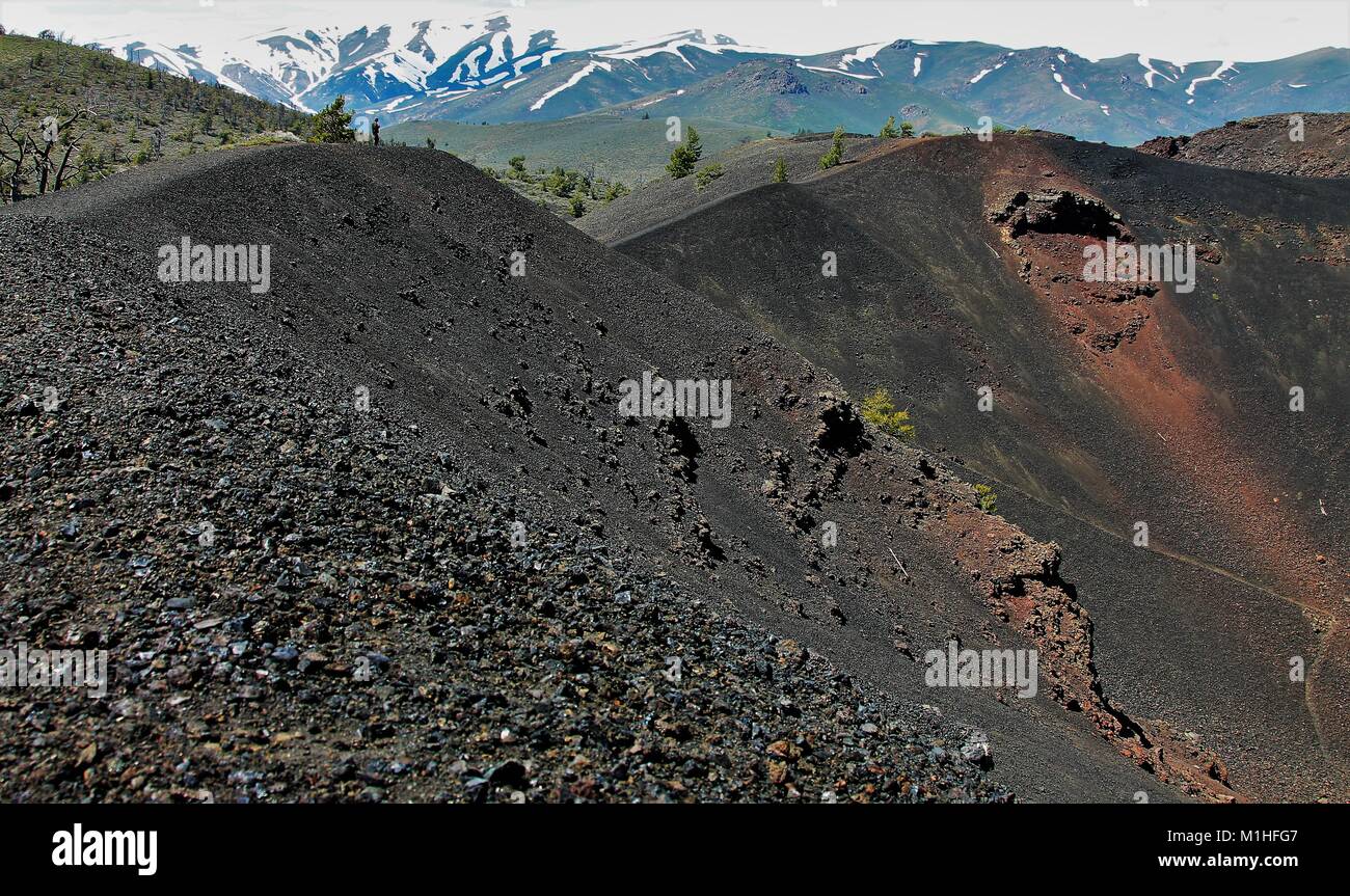 Los cráteres de la Luna es un misteriosamente espectacular Parque Nacional que alberga antiguos flujos de lava, conos de cenizas, paisajes salvajes, incluso los astronautas entrenados aquí! Foto de stock