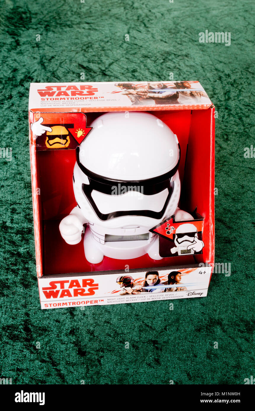 Novedad Storm Trooper de Star Wars despertador de cabecera digital  Fotografía de stock - Alamy